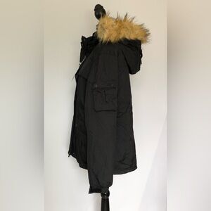 NEW Black Parka with Faux Fur Hood Women's Size Large NWT